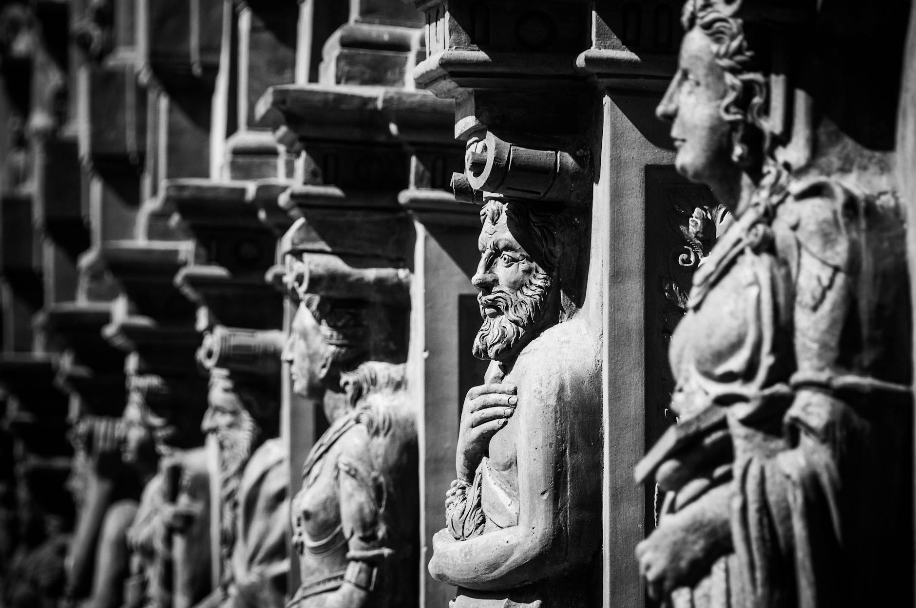 AI's Double-Edged Sword: Reshaping History, Raising Concerns