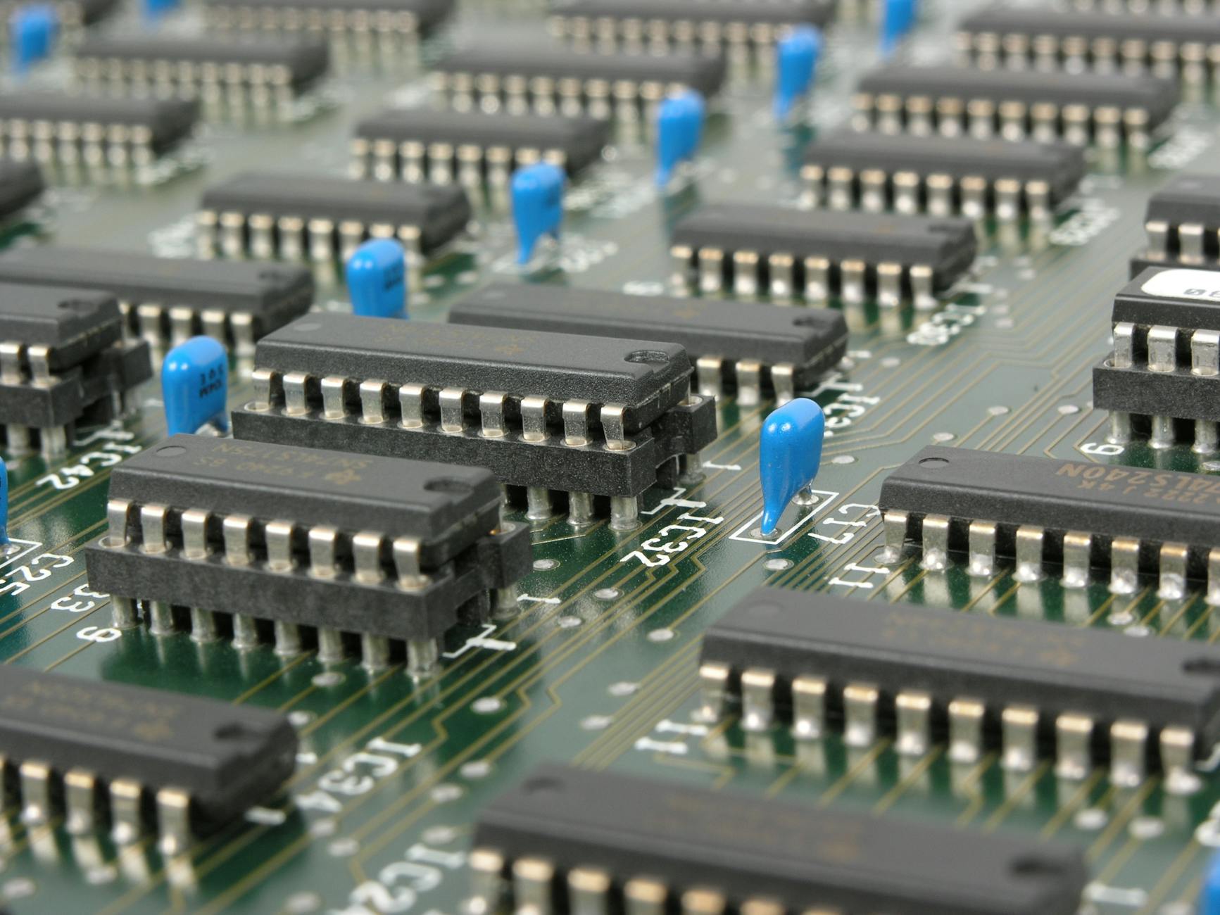 Google's AI Everywhere Strategy: Seamless Integration or Invisible Revolution?