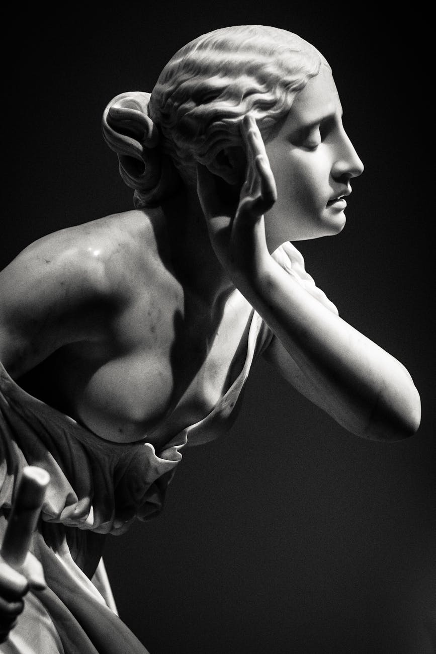 AI-Created Plastic Sculpture Fuels AGI Speculation Online