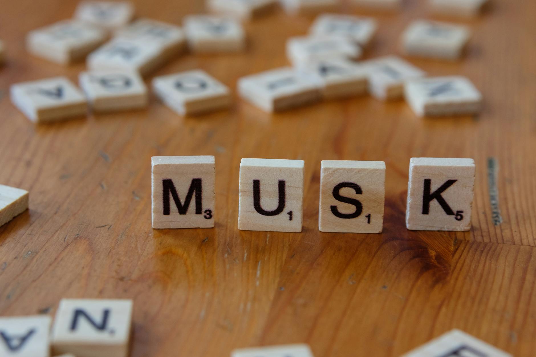 Neuralink User Amplifies Communication with Generative AI, Sparking Authenticity Debate