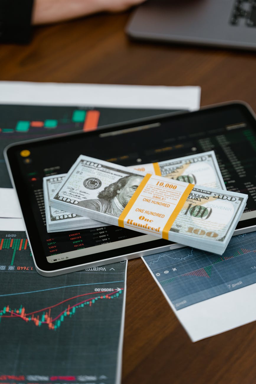 DeepSeek AI Under Scrutiny: Accusations of Gemini Data Use Surface