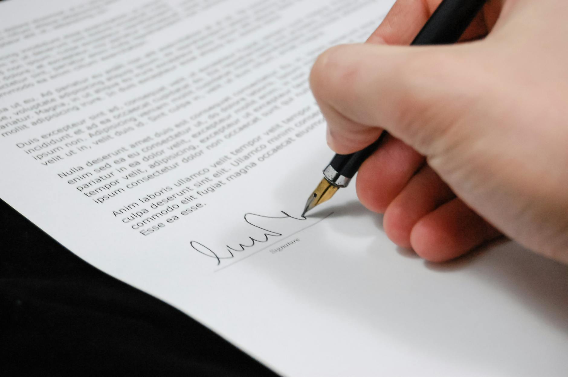 xAI Secures $200M US Government AI Contract Despite Recent Grok Controversy