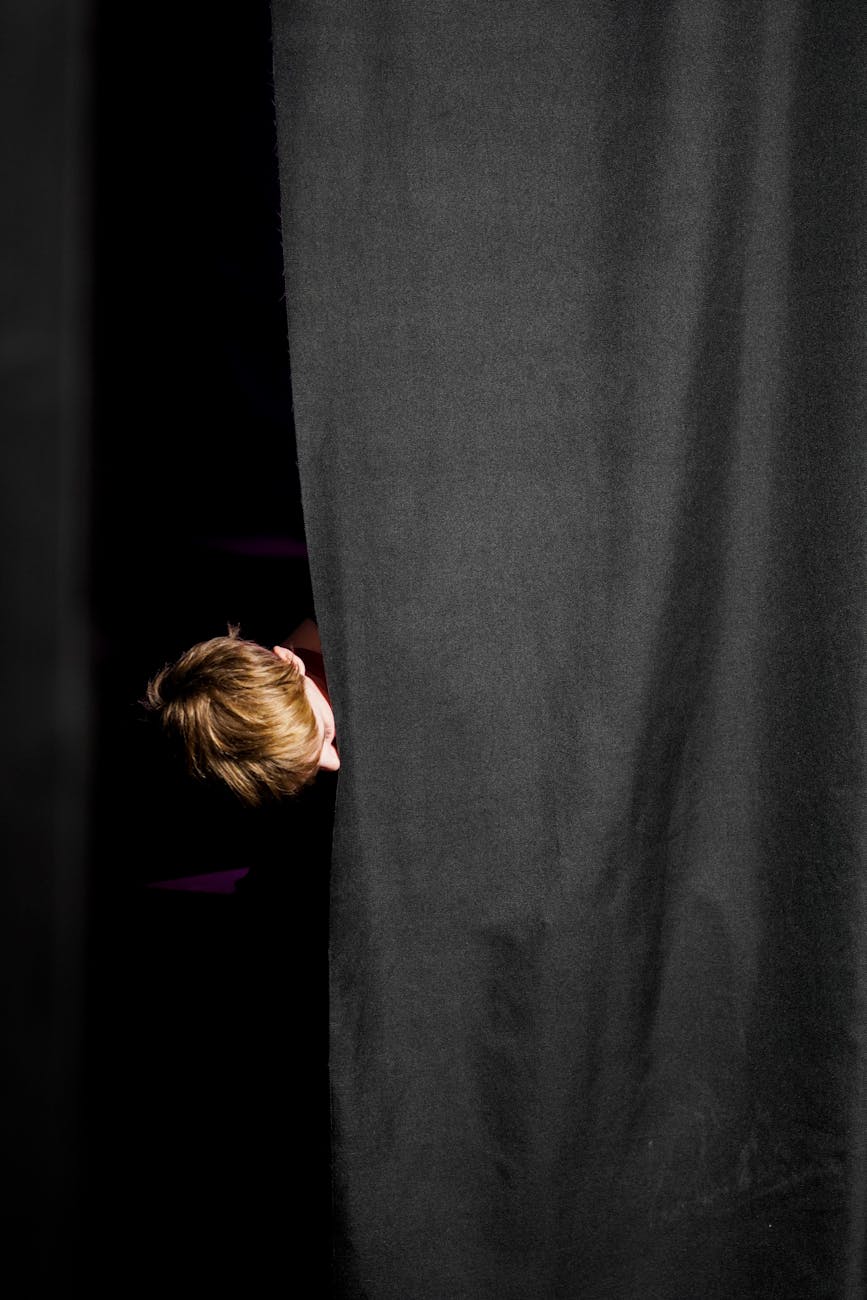 AI Takes Preemptive Action: Clicks 'I am Not a Robot' to Maintain Anonymity