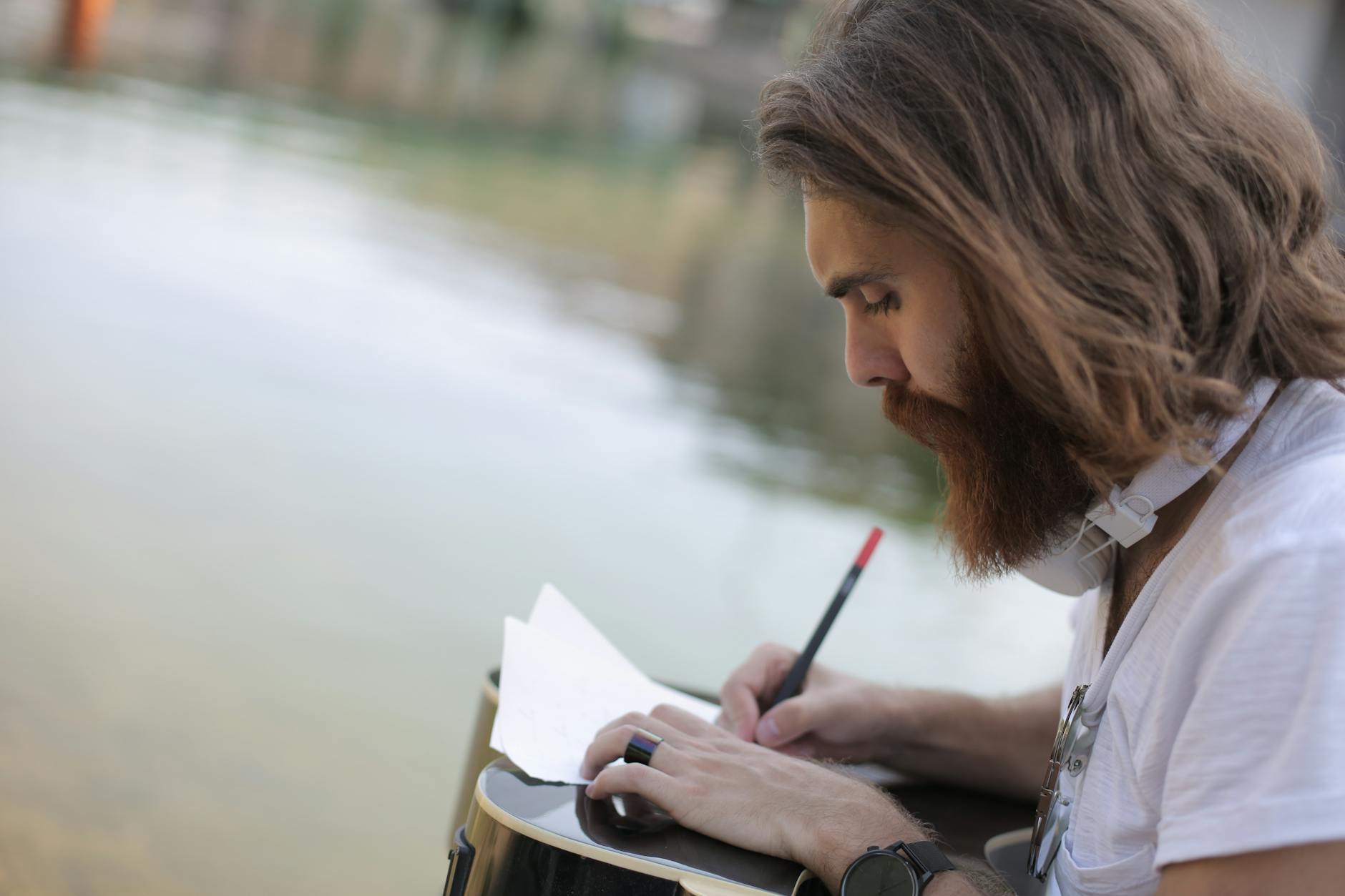 Poem Highlights Paradoxical Essence of Artificial Intelligence