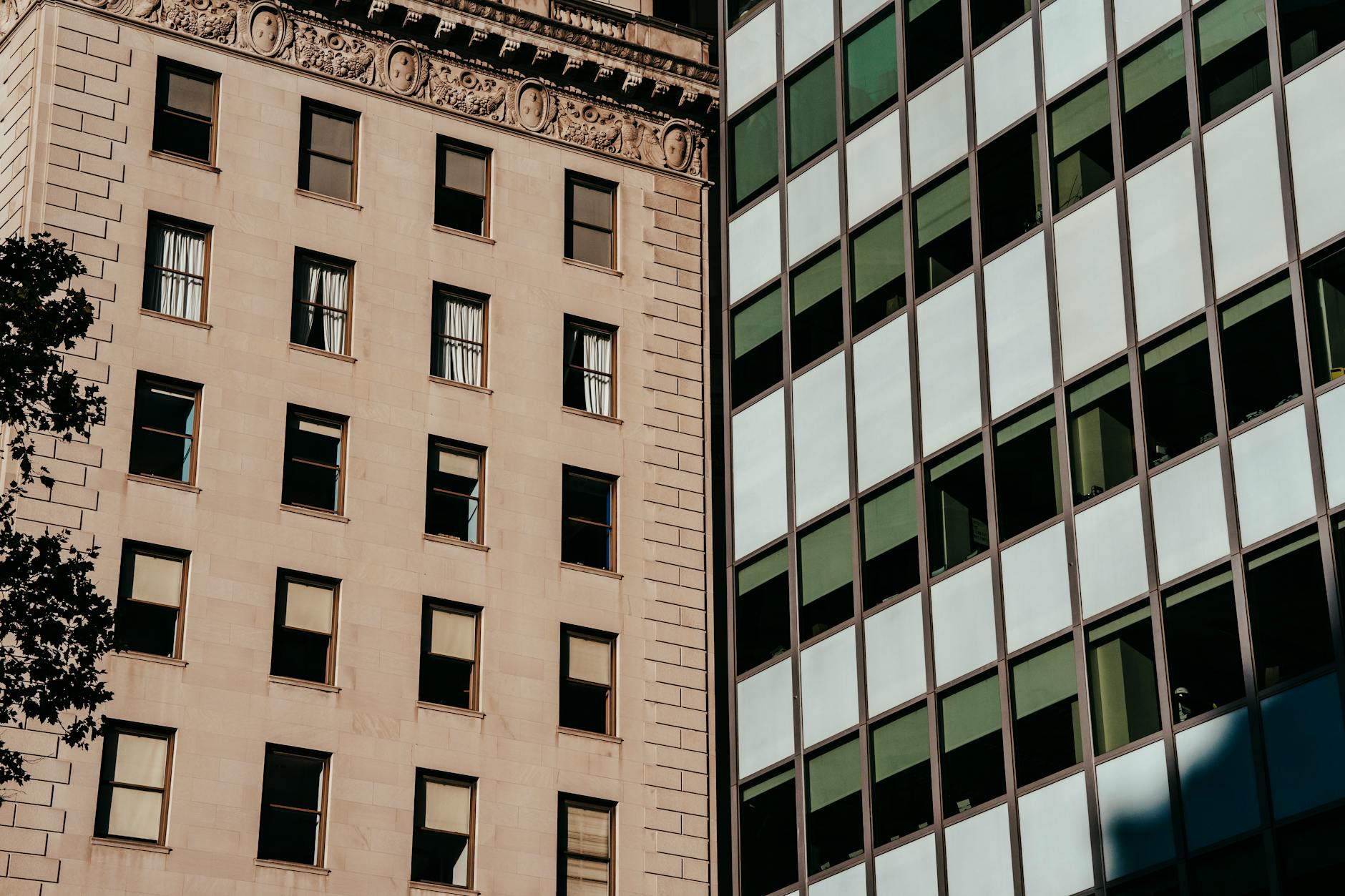 Outsourcing Faces the Brunt as AI Reshapes the Job Market