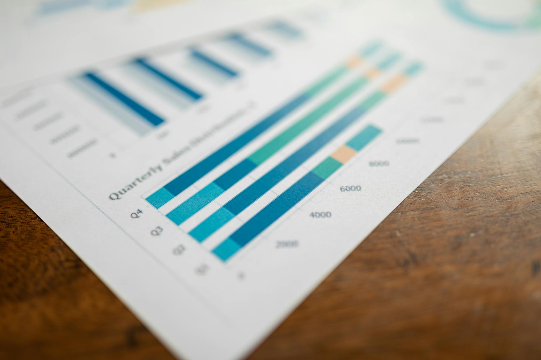 AI Summarization Tools Help Busy Professionals Stay Informed