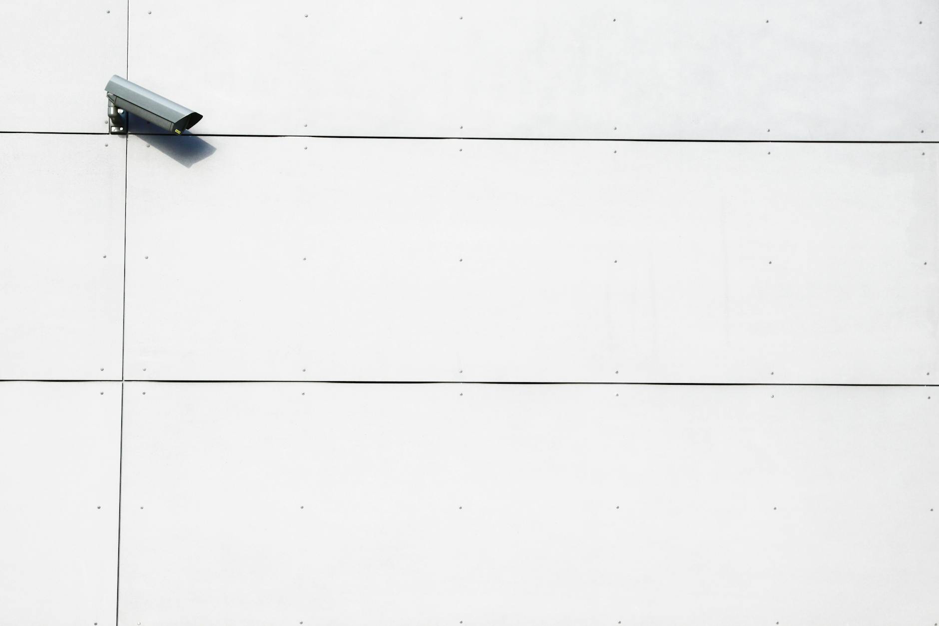 Meta Bolsters Parental Oversight of Teen AI Chatbot Interactions on Instagram