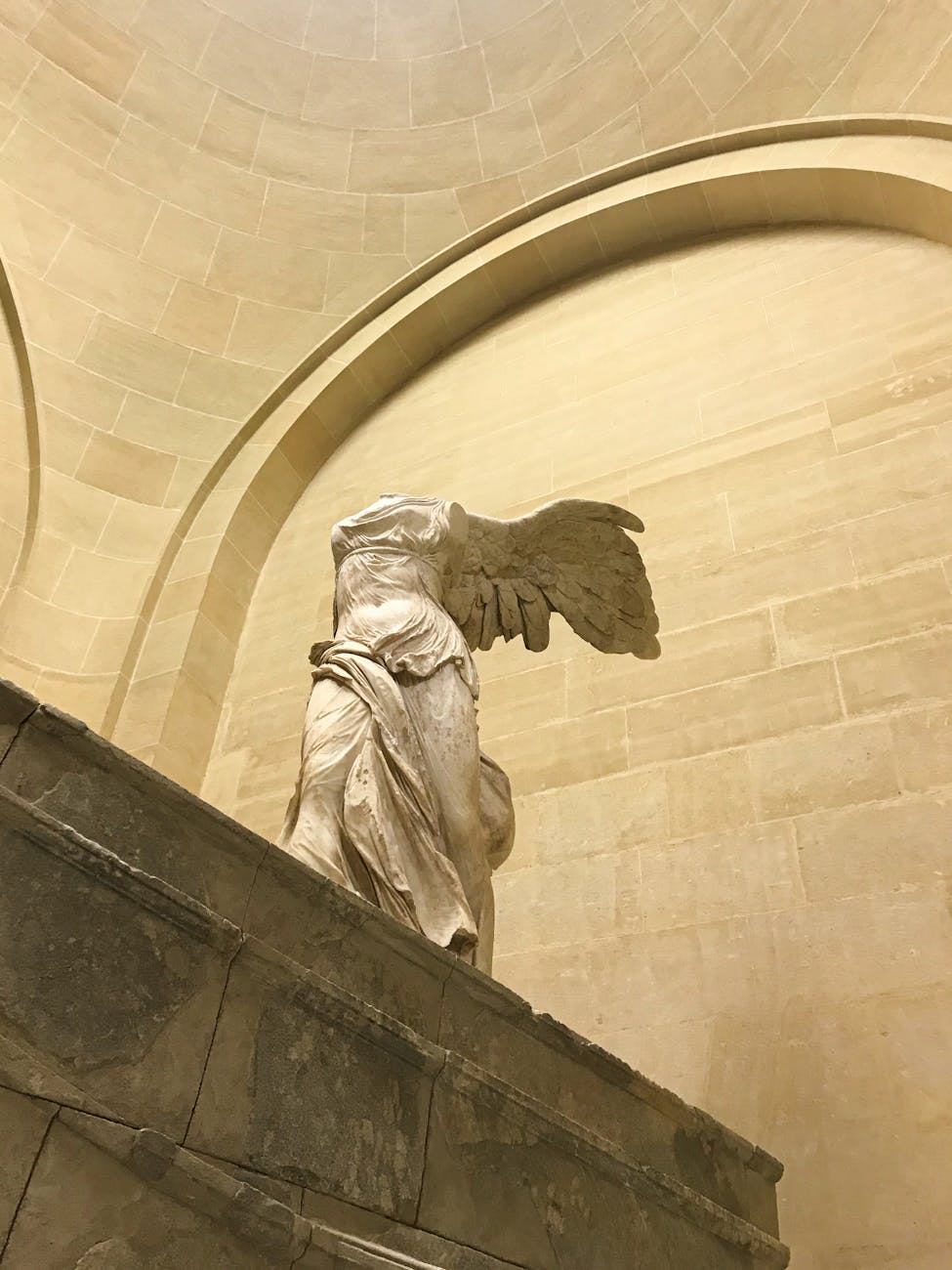 Reddit Users Delve into AI Image Artifacts: Training Data to Blame?