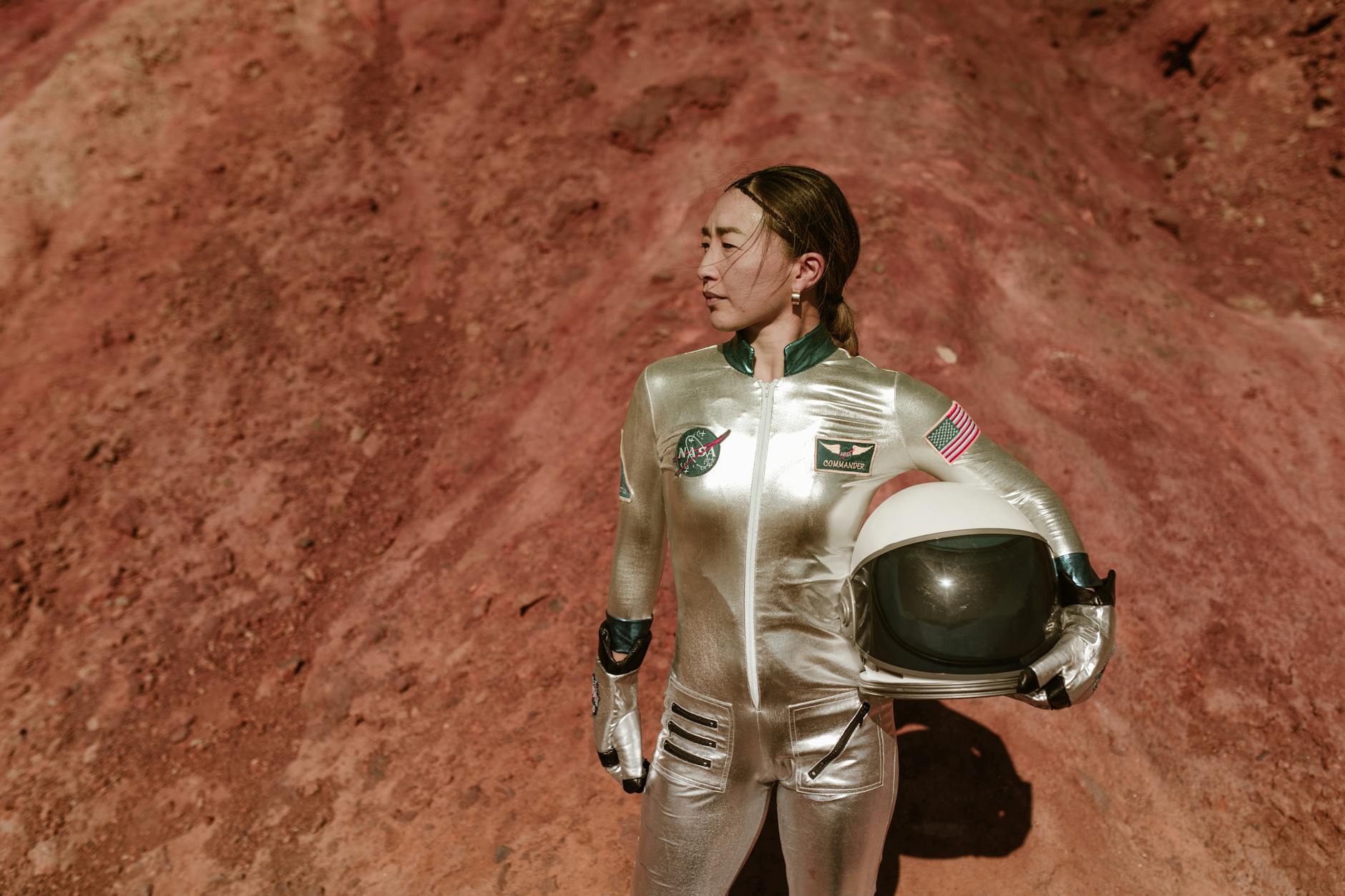 Reddit Forum Predicts Robot Ascendancy: Will Humanoids Dominate by 2050?