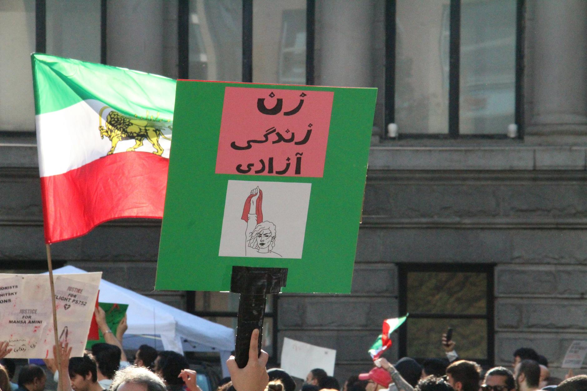 Google's Free Nano Banana Pro: Next-Gen AI Image Editing for Everyone